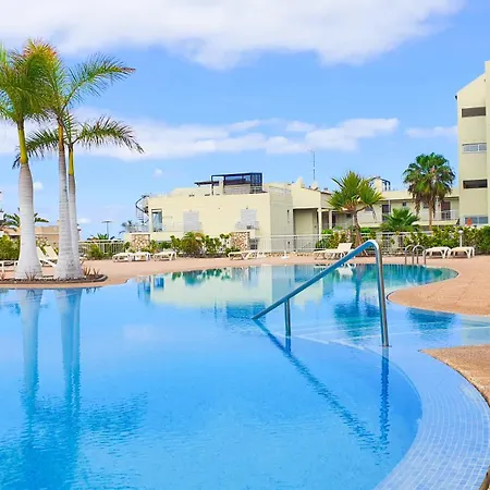 דירה Ocean View & Sunset Palm-mar, Pool, Parking *